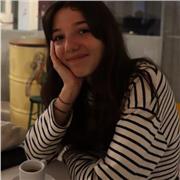 Tuteur pour l'aide aux devoirs et soutien scolaire donne des cours particuliers de français, italien et occitan